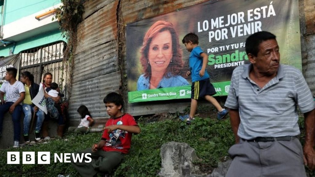 Former first lady wins Guatemala poll first round