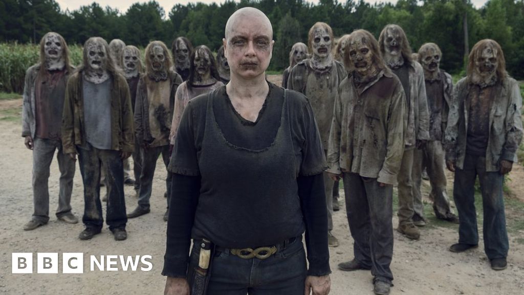 Coronavirus: The Walking Dead to pause on penultimate episod thumbnail