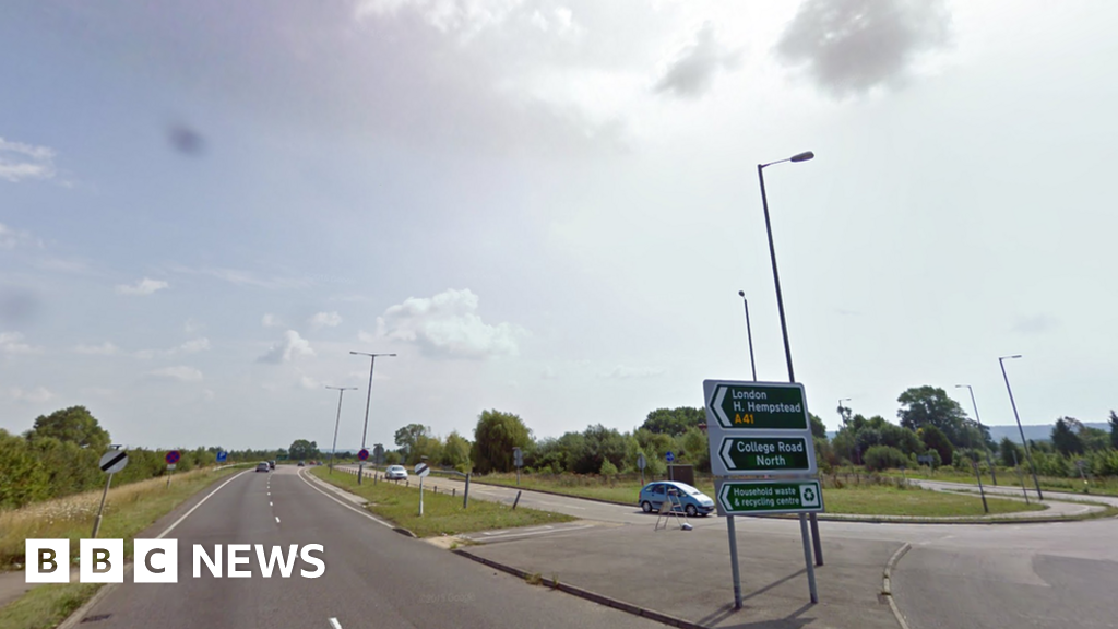 Cyclist, 91, died doing time trial on Aylesbury road BBC News