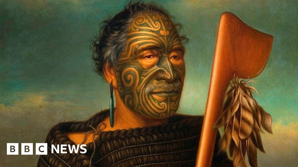 New Zealand Maori anger at 'offensive' shower curtains - BBC News