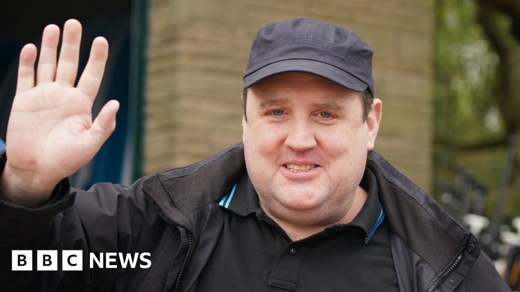 Peter Kay 'can't believe' latest arena delay