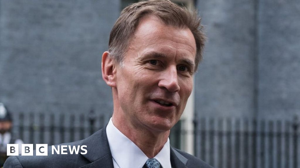 Autumn Statement: Jeremy Hunt to unveil spending cuts and tax rises