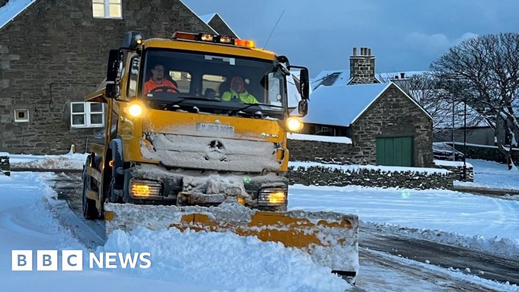 Погода в Шотландии: янтарный уровень тревоги из-за снега после самой холодной зимней ночи