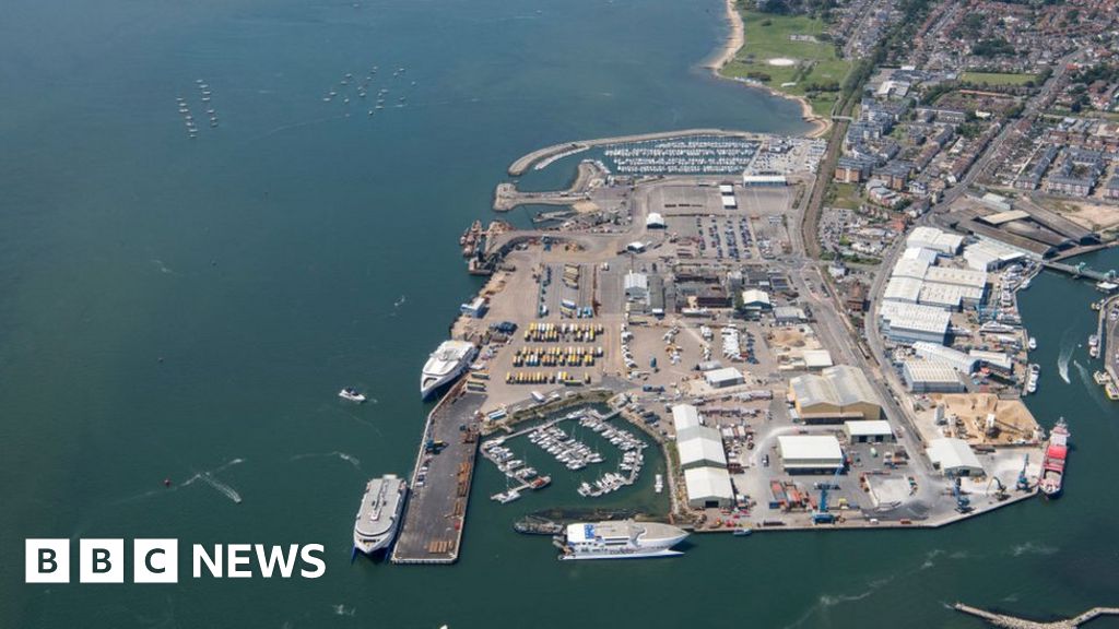 Major incident at Poole Harbour after 200 barrel fluid leak