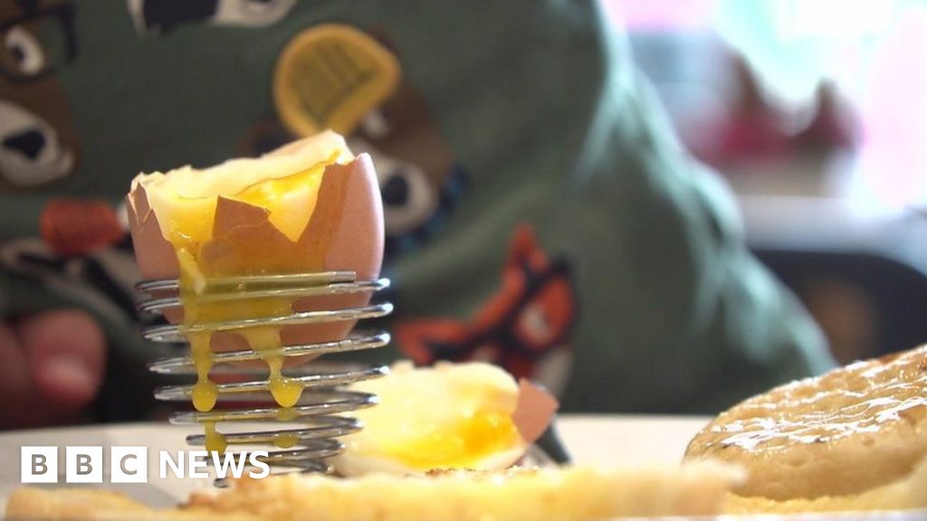 Would you pay £20 for boiled egg and soldiers? BBC News