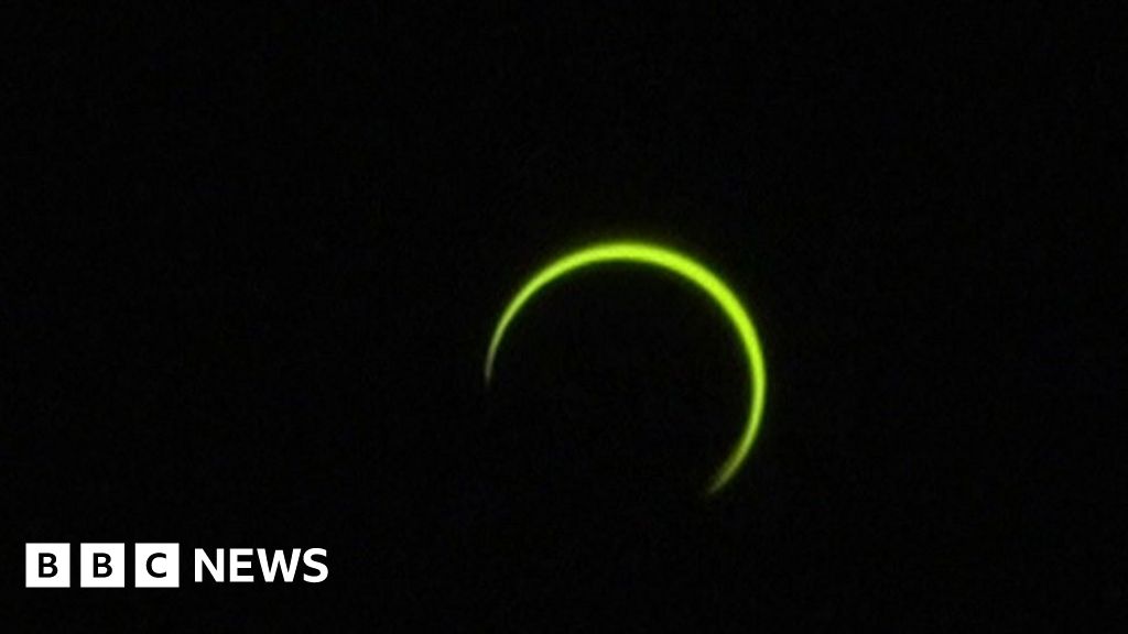 'Ring of fire' Moon passes before Sun BBC News