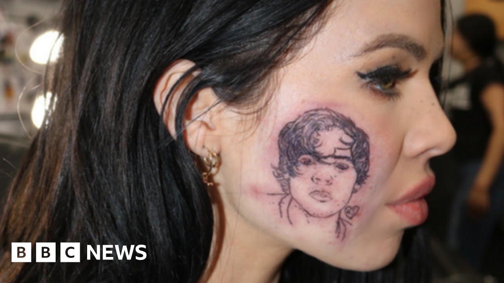 Harry Styles Face Tattoo Is Fake Singer Kelsy Karter Admits c News