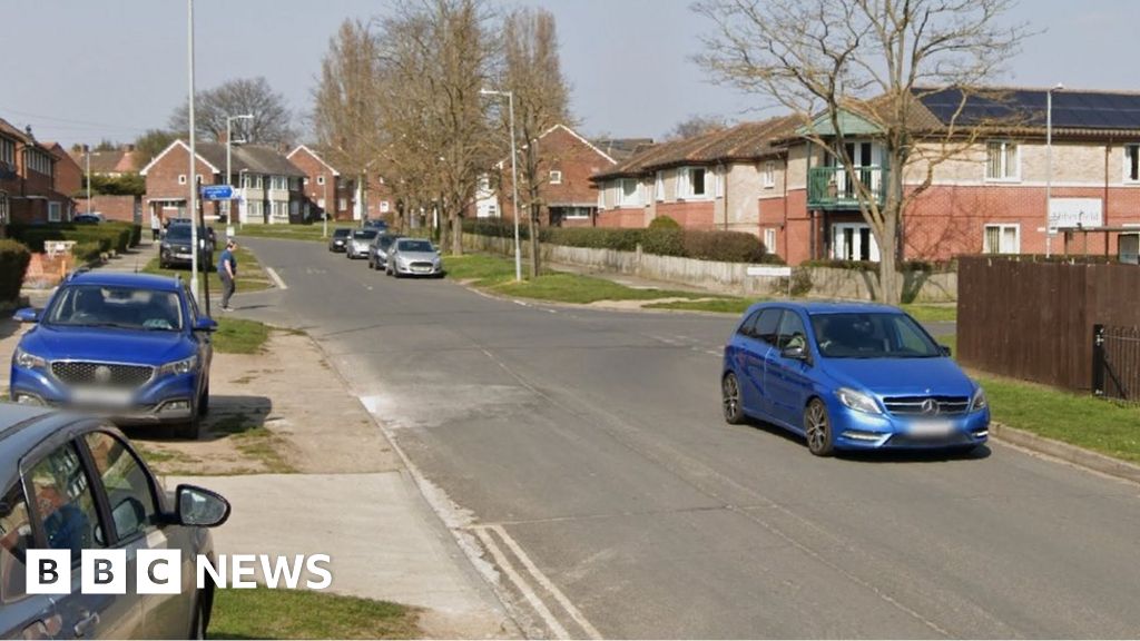 Ipswich house fire leaves man in critical condition