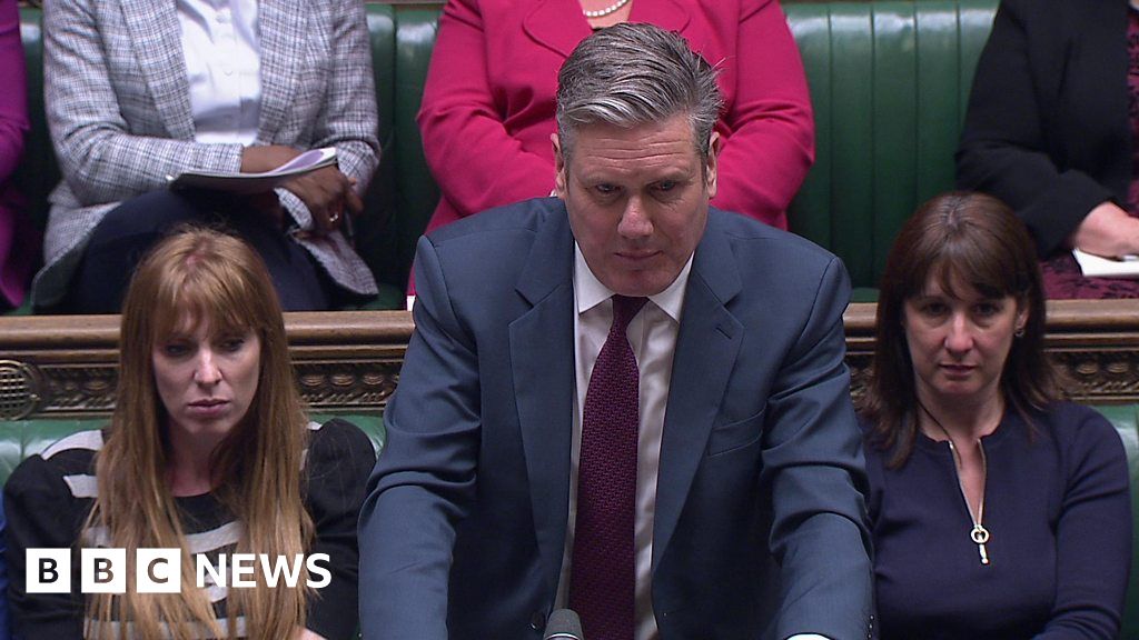 'What a joke!' - Starmer berates PM's fine apology