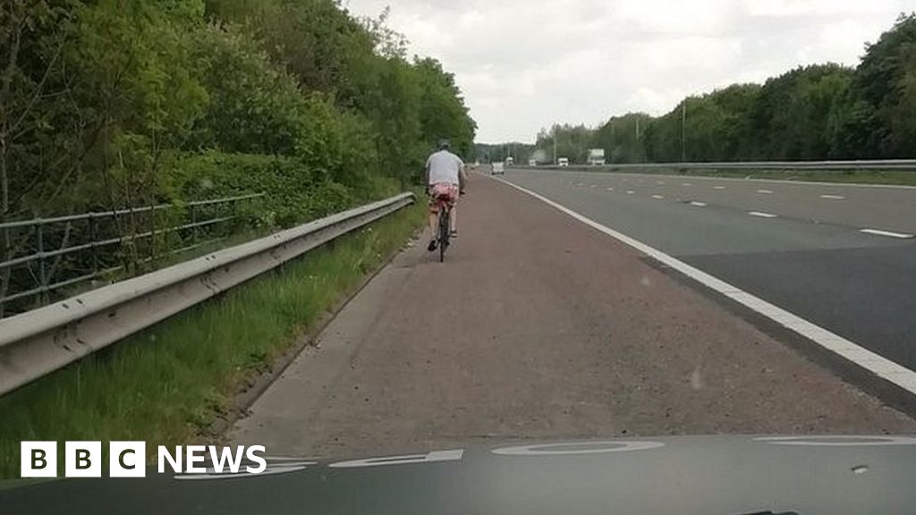 Cycling on hot sale motorway