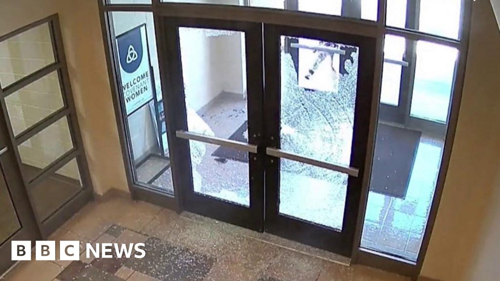 Police launch CCTV of US faculty shooter