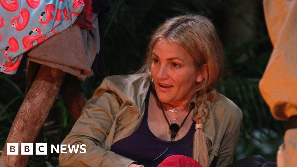 I'm A Celebrity: Jamie Lynn Spears quits jungle 'on medical grounds'