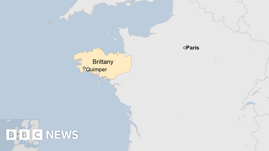 Brittany: Girl, 11, from British family shot dead in France