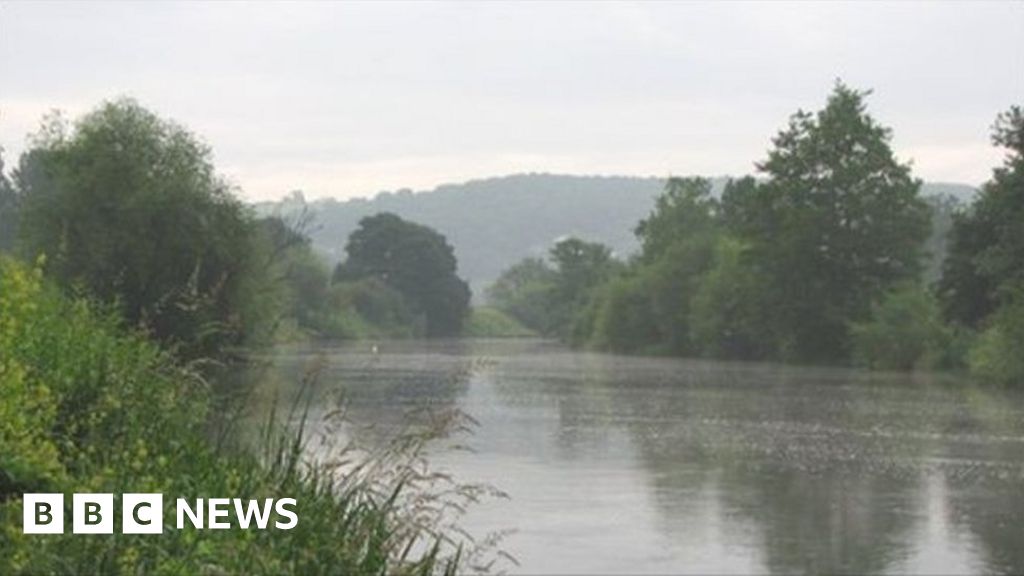 Flood warning in place for River Wye in Hereford BBC News