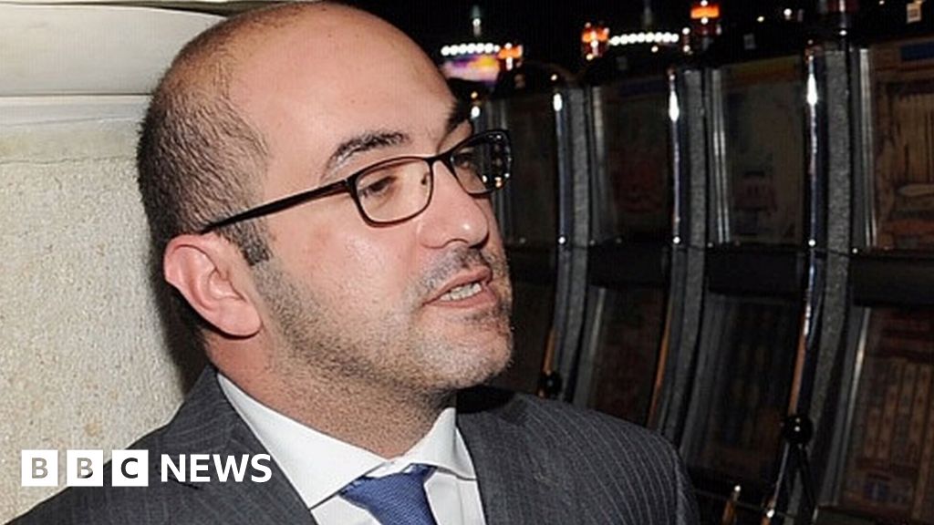 Malta businessman held on yacht in journalist murder probe
