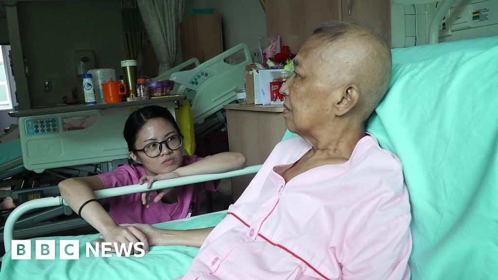 End Of Life Care In Singapore Bbc News