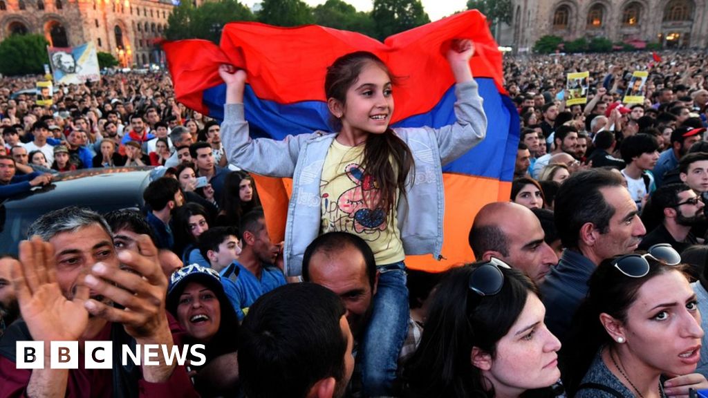 Why Armenia 'Velvet Revolution' won without a bullet fired BBC News