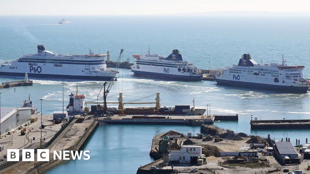 Dover queues due to shortage of cross-Channel ferries