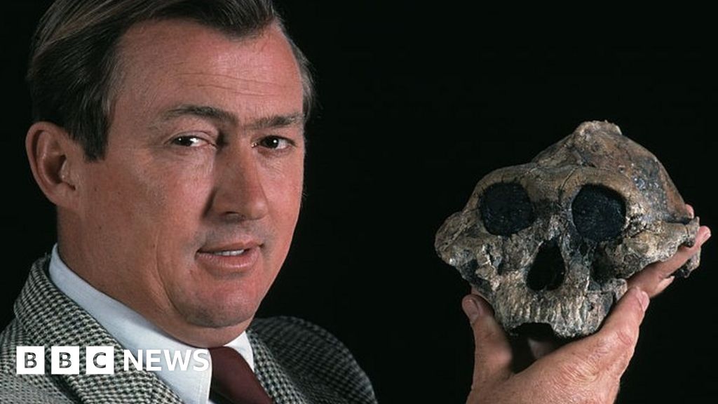 Richard Leakey - fossil expert, conservationist and politician