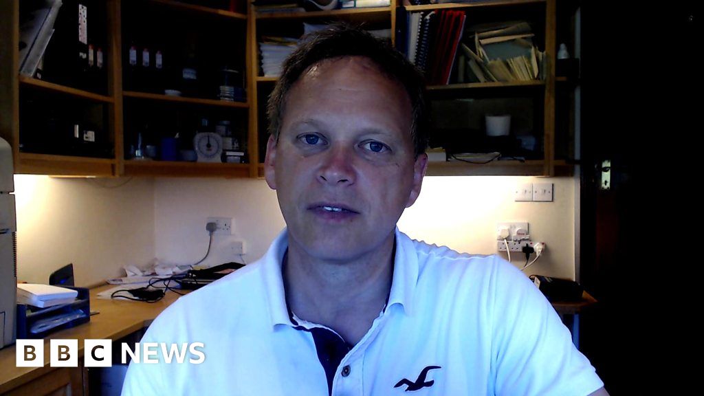 Smart meter roll out in bit of a mess, says MP BBC News