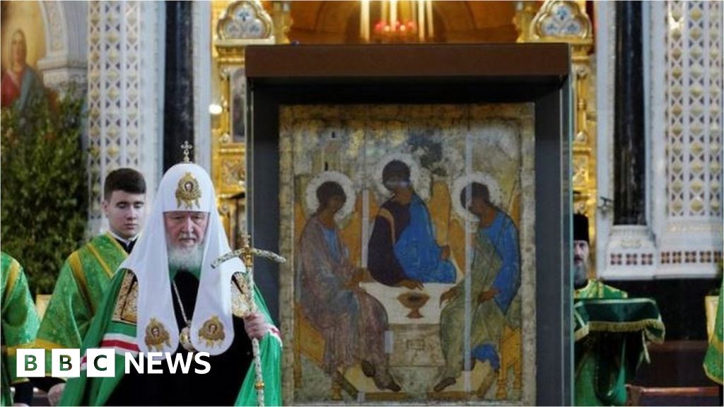 Oorlog in Oekraïne: schilderij van de heilige drie-eenheid te zien in Moskou