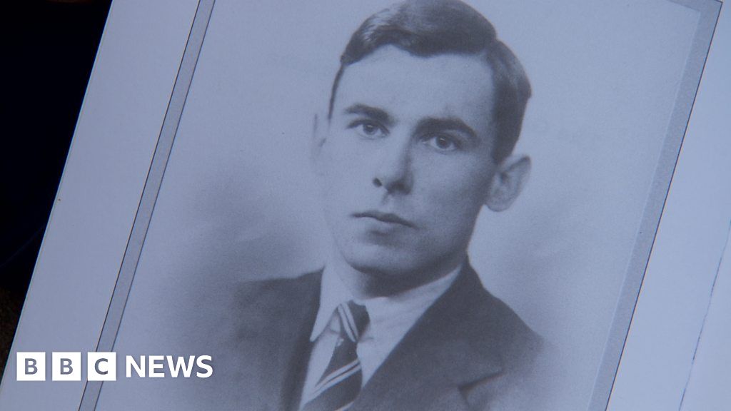 Bletchley Park codebreaker John Herivel 'kept secrets'