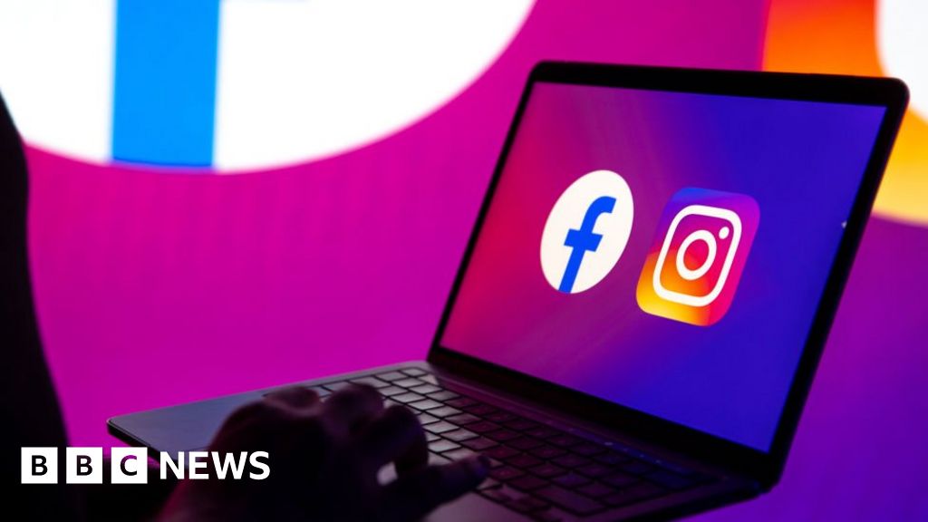 Facebook и Instagram имат падна в нещо, което изглежда е