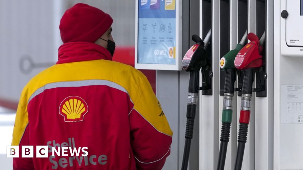 Shell profits nearly triple as oil prices surge