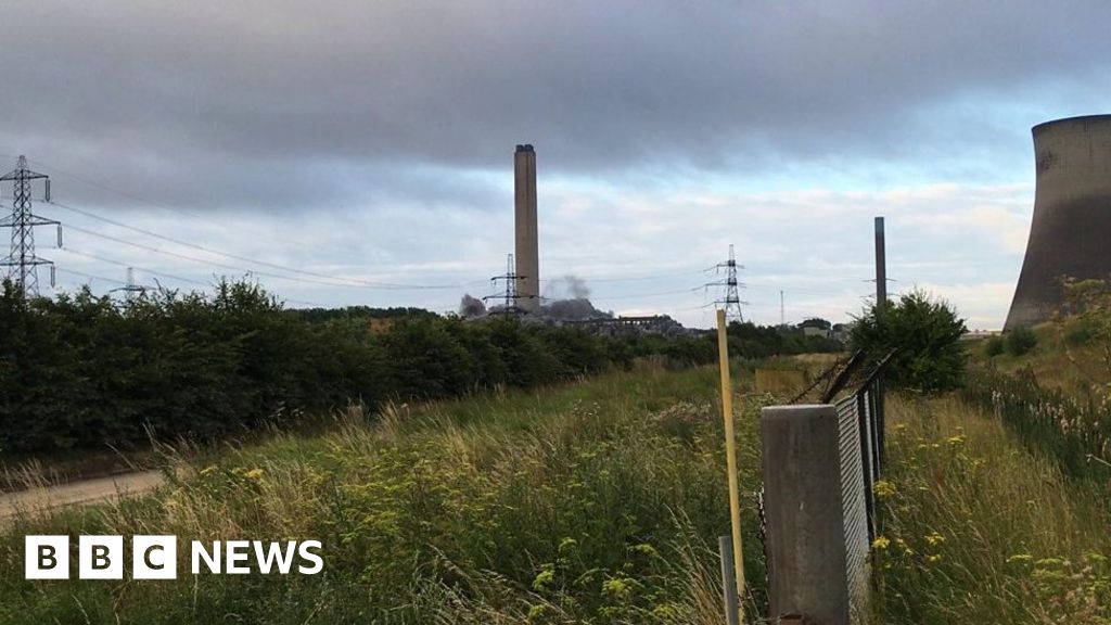 Didcot boiler house demolished BBC News