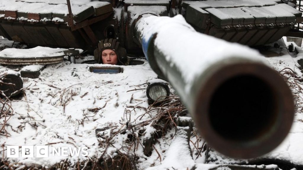 Войната в Украйна: Три начина, по които конфликтът може да се развие през 2024 г.