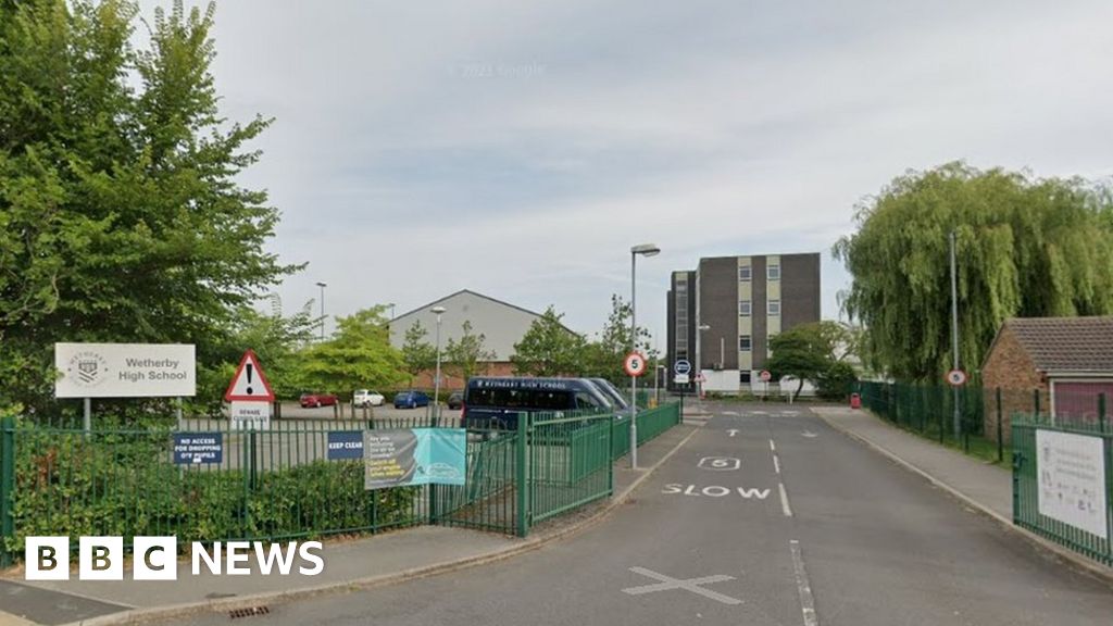 'Beyond repair' Wetherby High School to be rebuilt at £25m cost