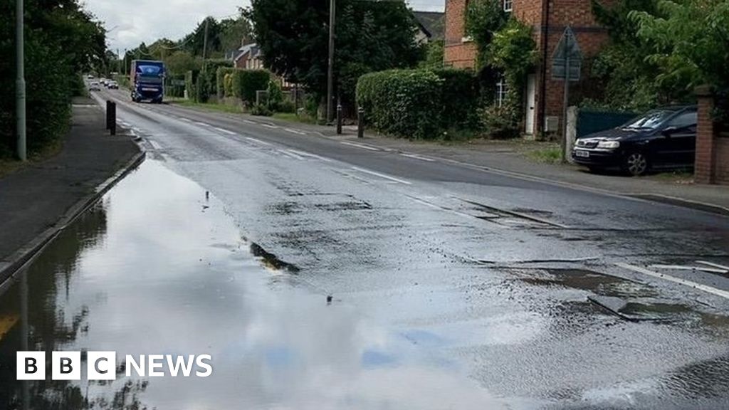 Burst sewer pipe shuts main road near Shrewsbury 