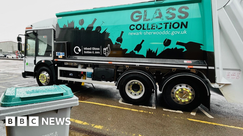 Newark and Sherwood Glass recycling bins rolled out across district BBC News