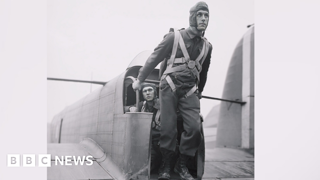 The school teacher who became a parachute tester
