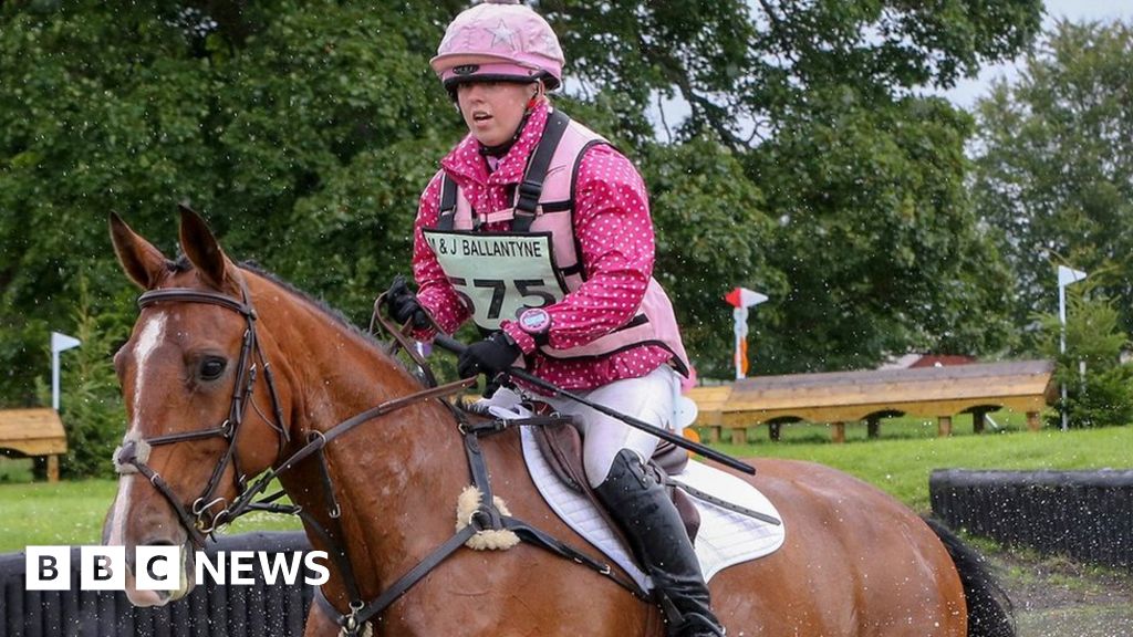 Carrutherstown fatal horse fall accident 'unforeseeable'(00)