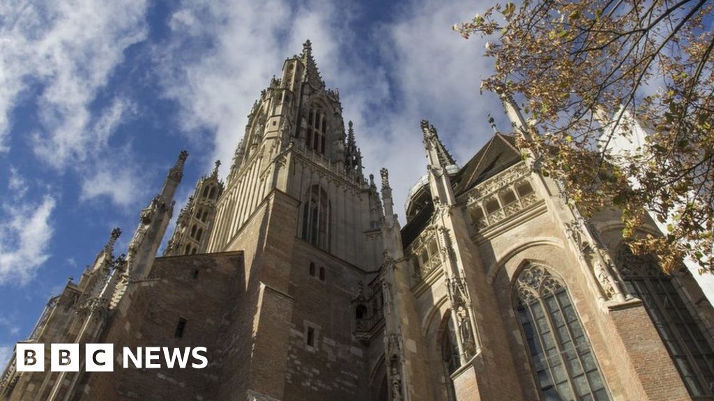 Pee Problem Eroding World S Tallest Church c News