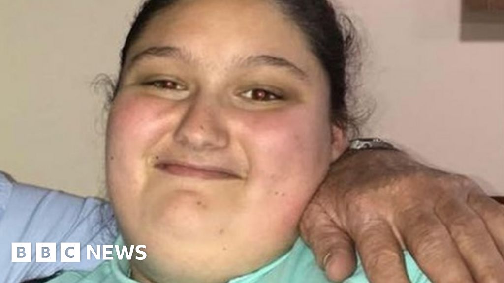 Kaylea Titford: Mother admits manslaughter of obese daughter