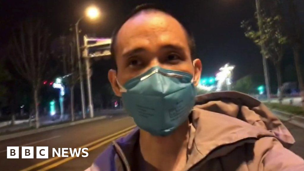 Coronavirus: At the front in Wuhan