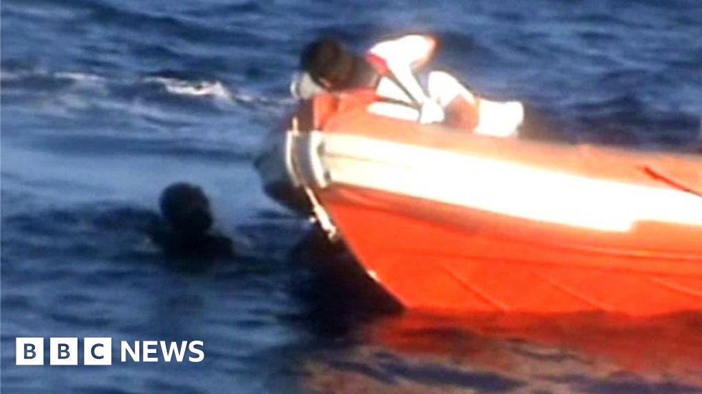 Migrant Crisis Dozens Drown In Shipwrecks Off Greece Bbc News