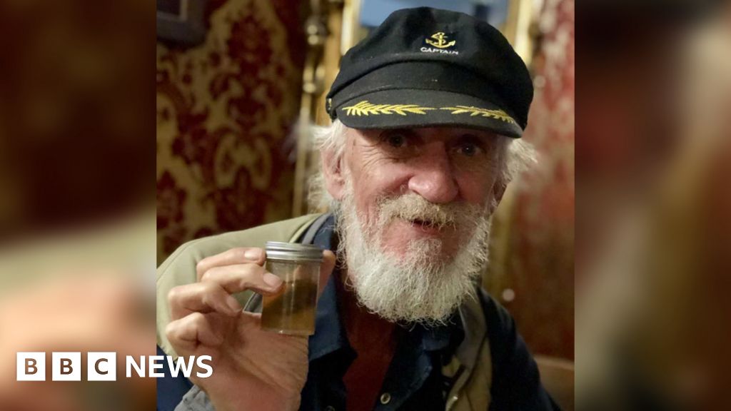 UK man donates frostbitten toe to Yukon bar