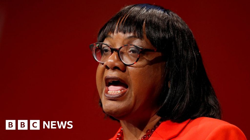 Labours Diane Abbott Was Asked To Resign Over Interview Blunder Bbc News 