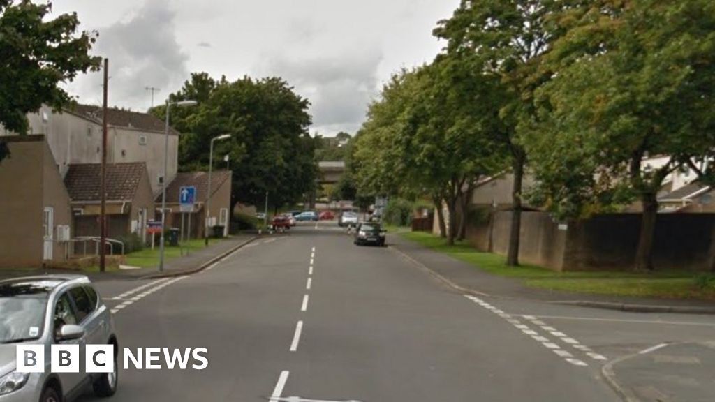 Attempted murder arrests after man found injured in Newport - BBC News