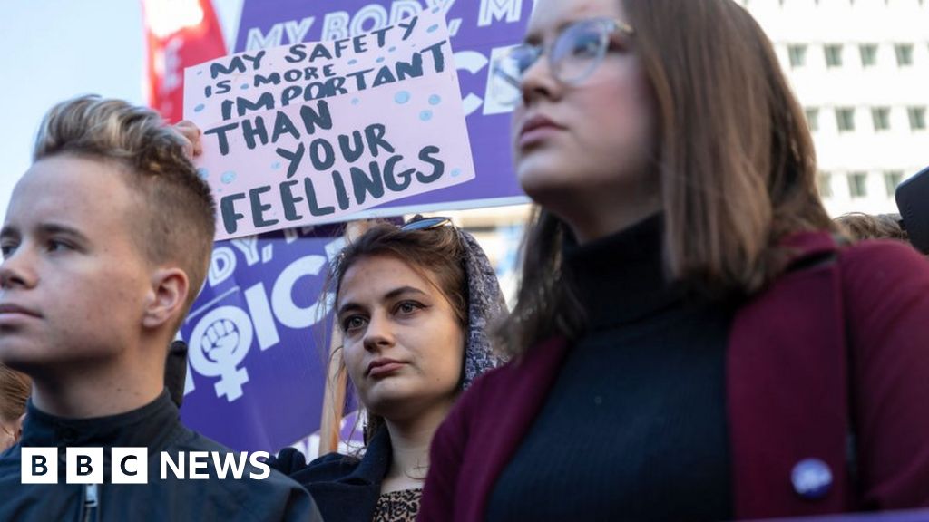 Australia abortion laws: Terminations now legal in New South Wales