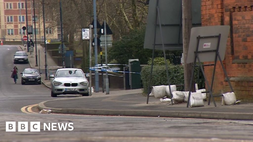 youths-admit-robbery-over-birmingham-incident-bbc-news