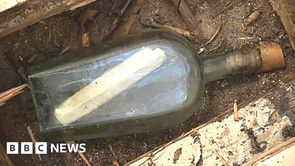 Plumber finds 135-year-old note inside whisky bottle under floorboards of  Scotland home