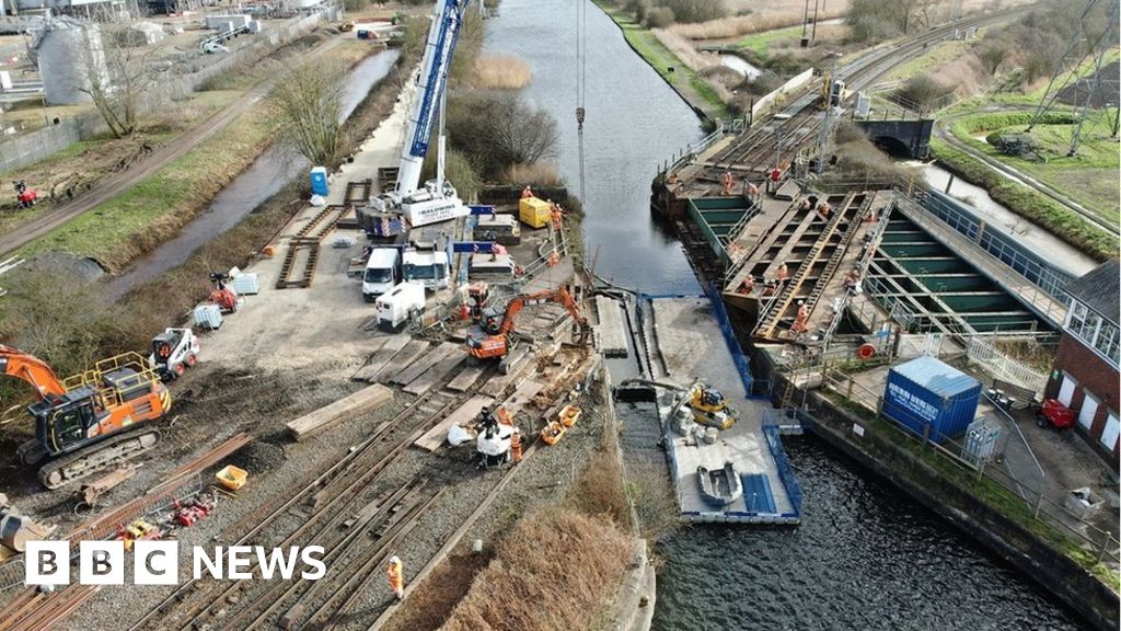 Work completed on Stainforth and Keadby canal's unique sliding bridge ...