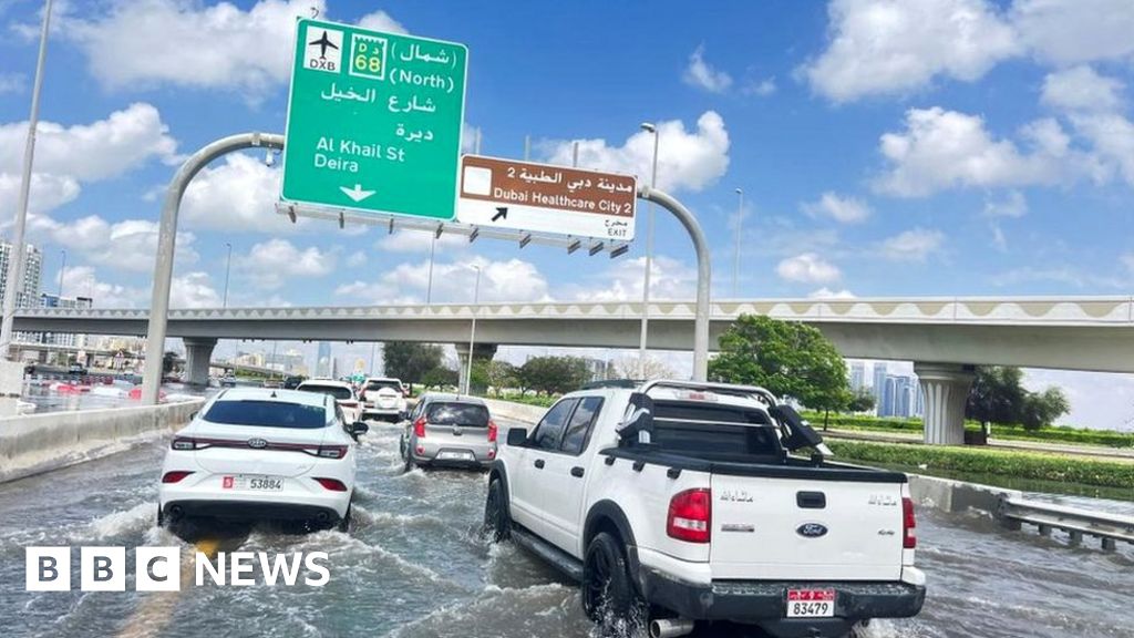 Dubai airport chaos as Gulf reels from deadly storms