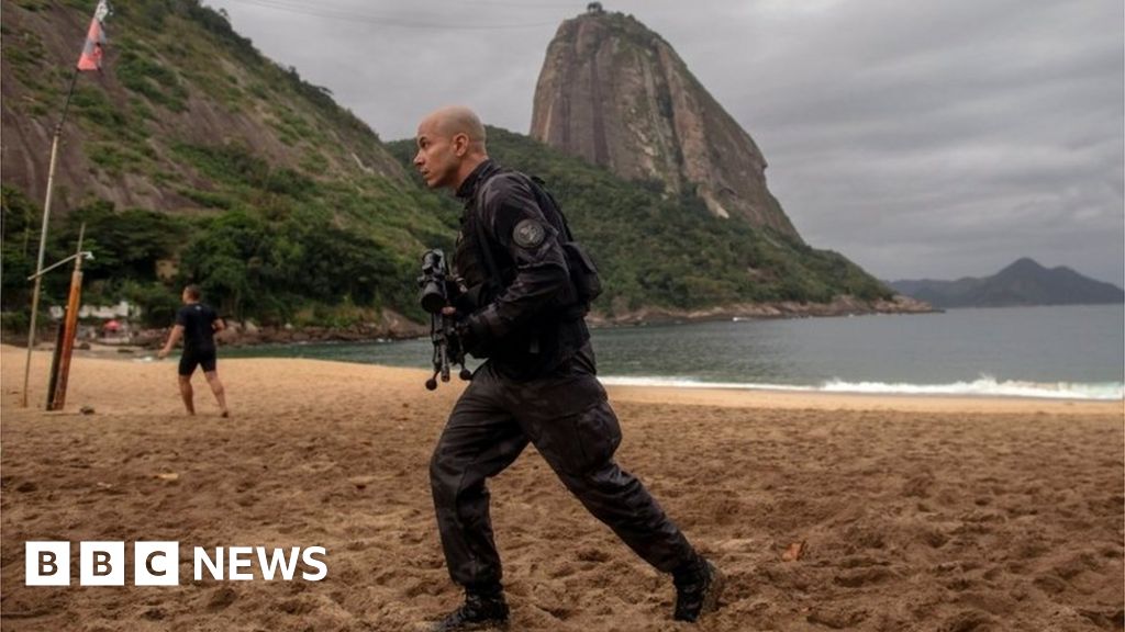 Bodies found near Rio's Sugar Loaf