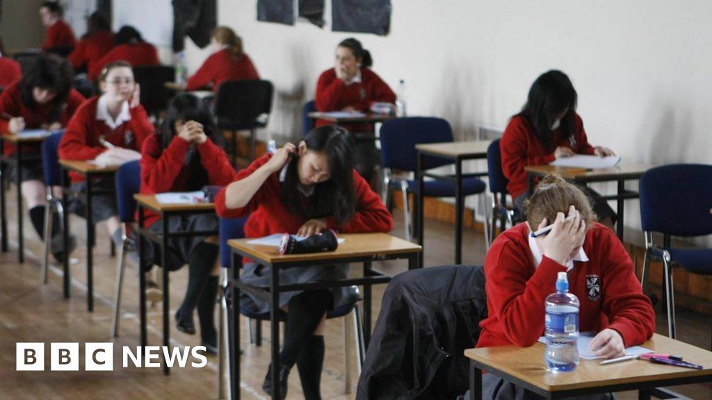 covid-in-scotland-exams-should-go-ahead-as-planned-says-sqa