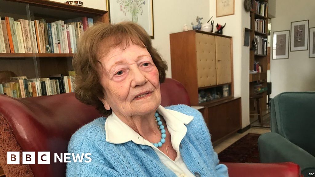 Auschwitz Survivor Books Helped To Forget Reality 